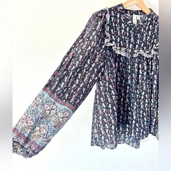 Joie Navy Blue Pattern Balloon Sleeve Cotton Peasant Top Size Medium NWOT - Picture 3 of 9